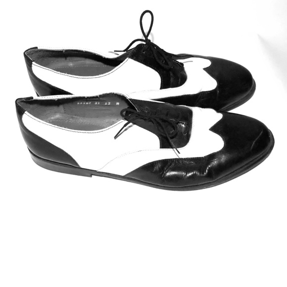 stacy adams spectator shoes